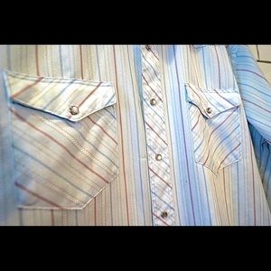 Vintage Mens Wrangler Long Sleeve Pearl Snap Shirt